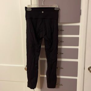 Lulu lemon women’s leggings size 6 black